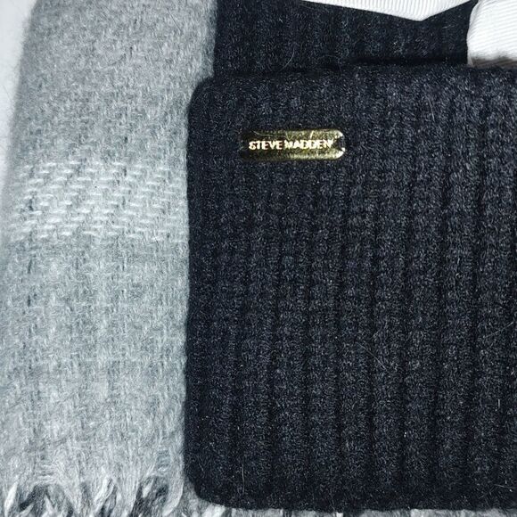 Steve Madden black gray white reversible scarf and hat set NWT - Picture 2 of 6
